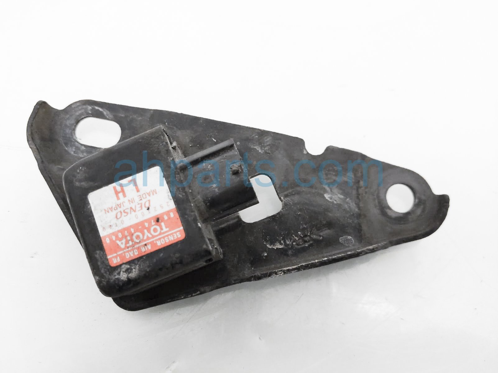$20 Toyota FR/RH AIR BAG SENSOR $20 Toyota FR/RH AIR BAG SENSOR