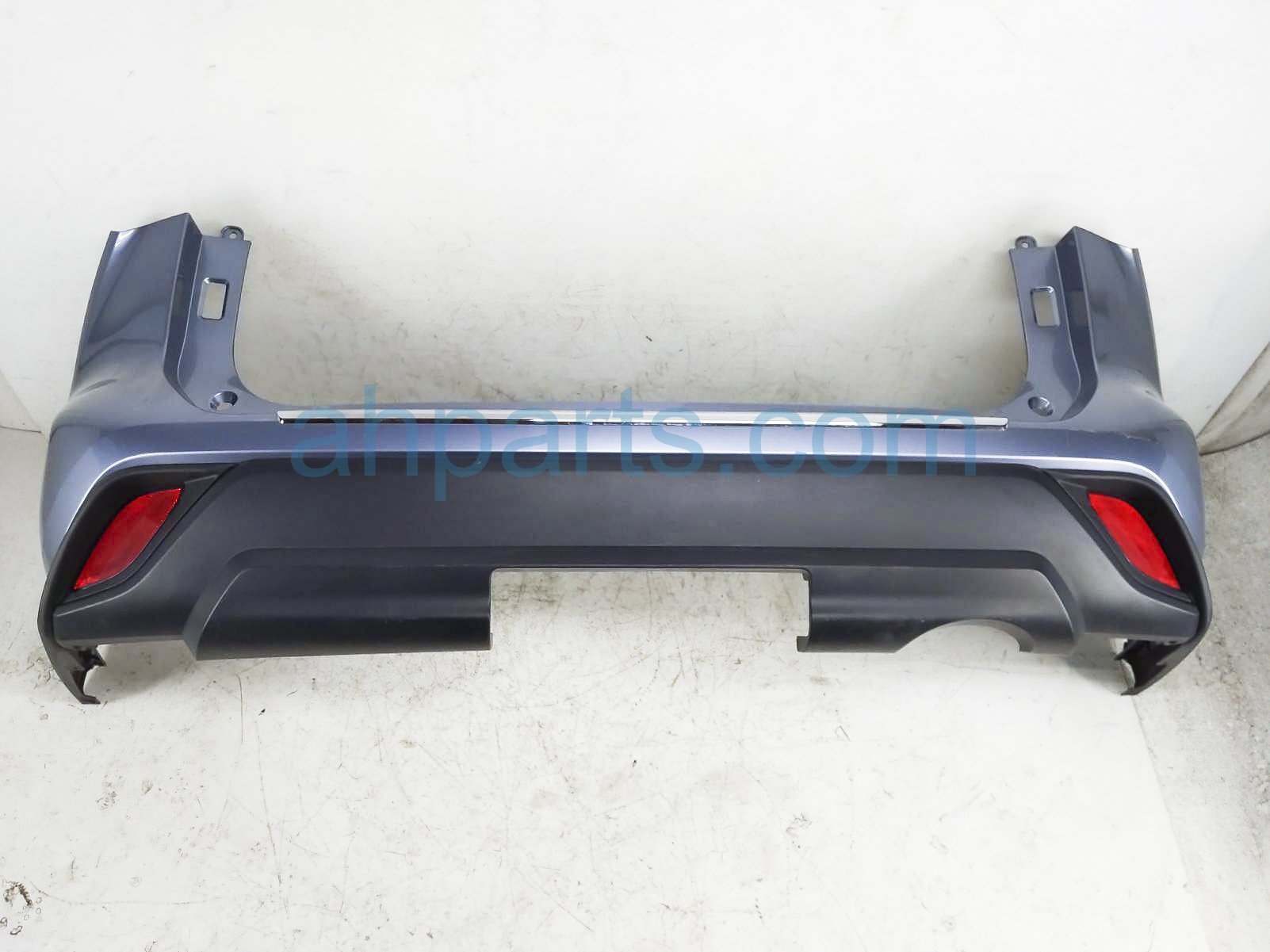 $475 Toyota REAR BUMPER COVER - BLUE - NOTES