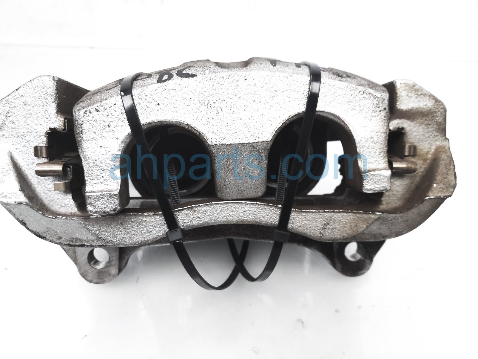 $79 Toyota FR/RH BRAKE CALIPER $79 Toyota FR/RH BRAKE CALIPER