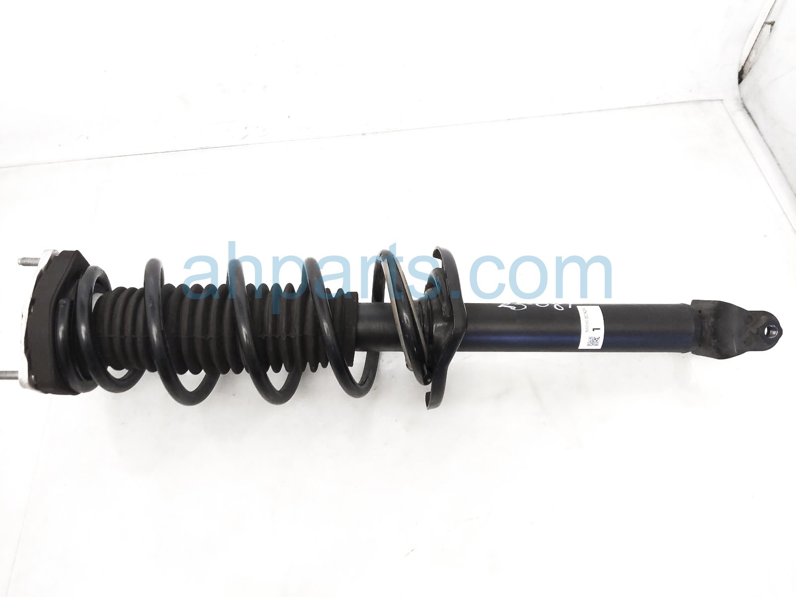 $200 Infiniti RR/LH STRUT + SPRING ABSORBER $200 Infiniti RR/LH STRUT + SPRING ABSORBER