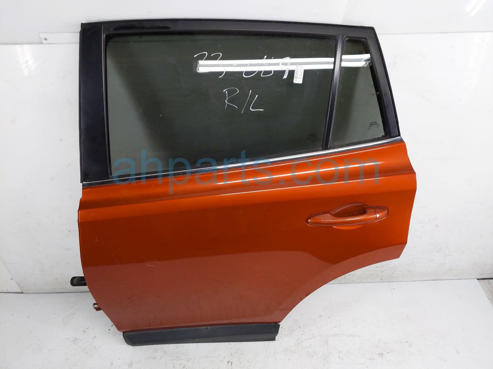 $645 Toyota RR/LH DOOR - ORANGE - NO INSIDE TRIM $645 Toyota RR/LH DOOR - ORANGE - NO INSIDE TRIM