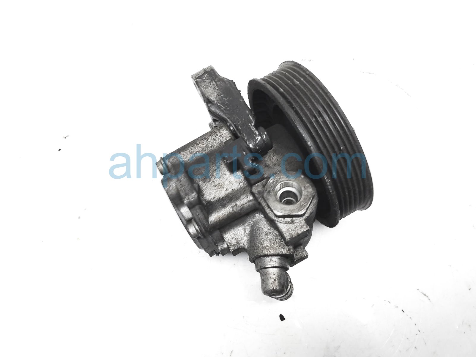$70 BMW POWER STEERING PUMP ASSY $70 BMW POWER STEERING PUMP ASSY