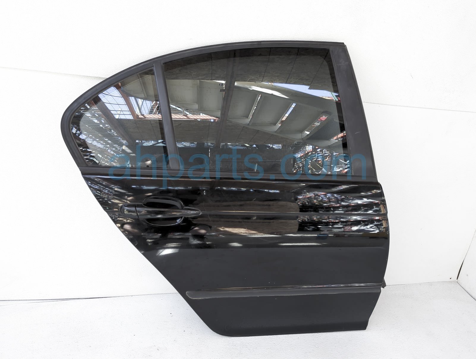 $240 BMW RR/RH DOOR - BLACK - NO INSIDE TRIM $240 BMW RR/RH DOOR - BLACK - NO INSIDE TRIM