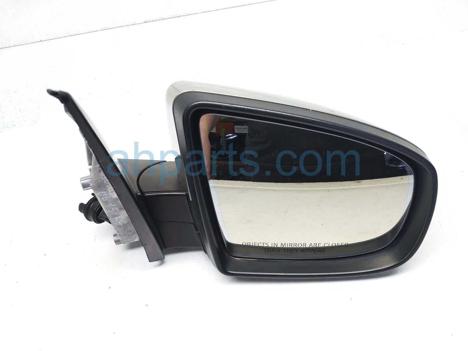 $120 BMW RH SIDE VIEW MIRROR - GOLD - NIQ $120 BMW RH SIDE VIEW MIRROR - GOLD - NIQ