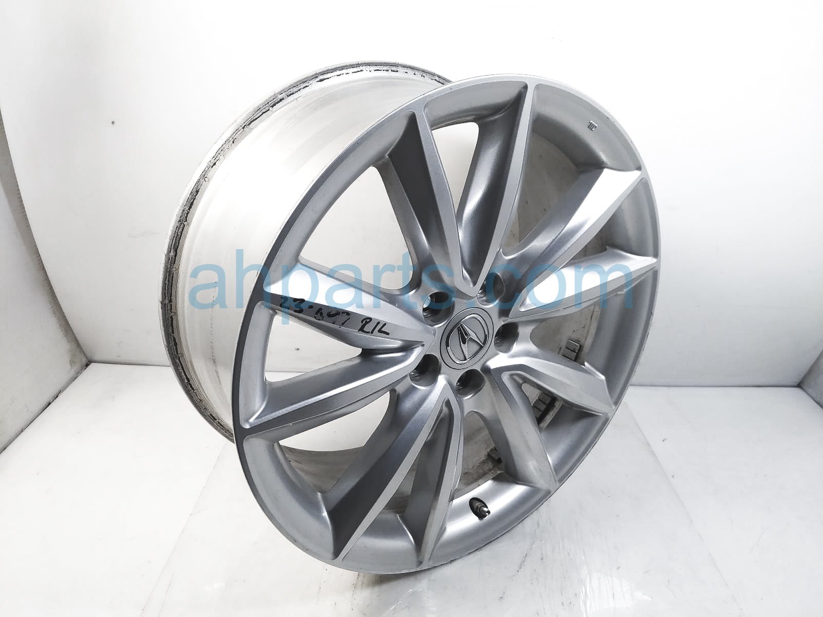 $200 Acura RR/LH WHEEL / RIM $200 Acura RR/LH WHEEL / RIM