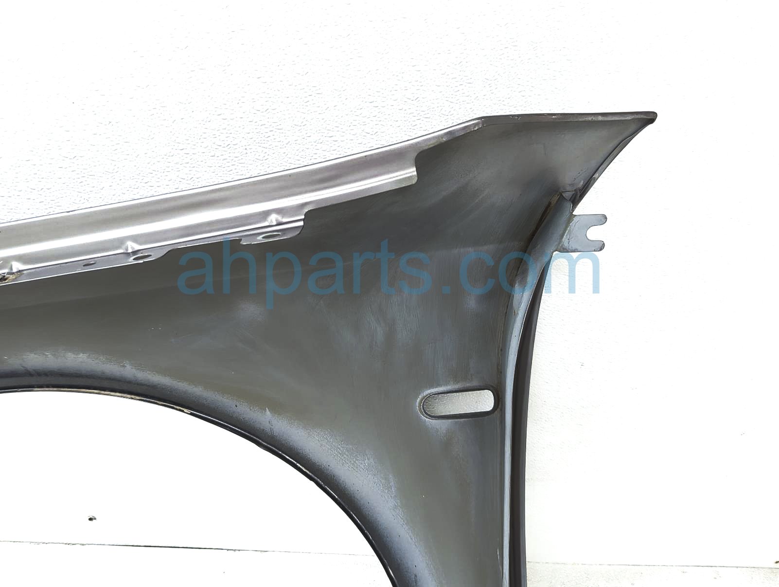 Sold 2006 Saab 9-3 Front Passenger Fender - Grey - 12797541