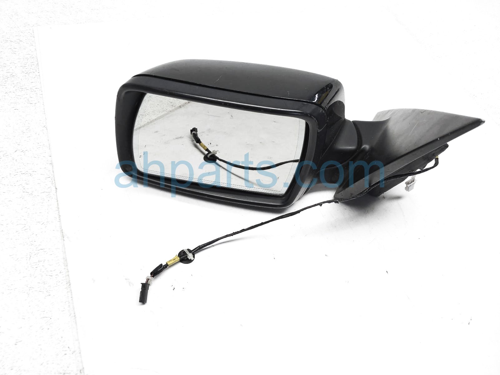 $70 BMW LH SIDE VIEW MIRROR - BLACK - NIQ $70 BMW LH SIDE VIEW MIRROR - BLACK - NIQ