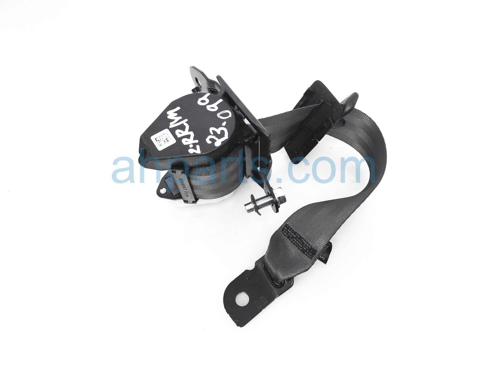 $70 Subaru 2ND ROW MID SEAT BELT - BLACK $70 Subaru 2ND ROW MID SEAT BELT - BLACK