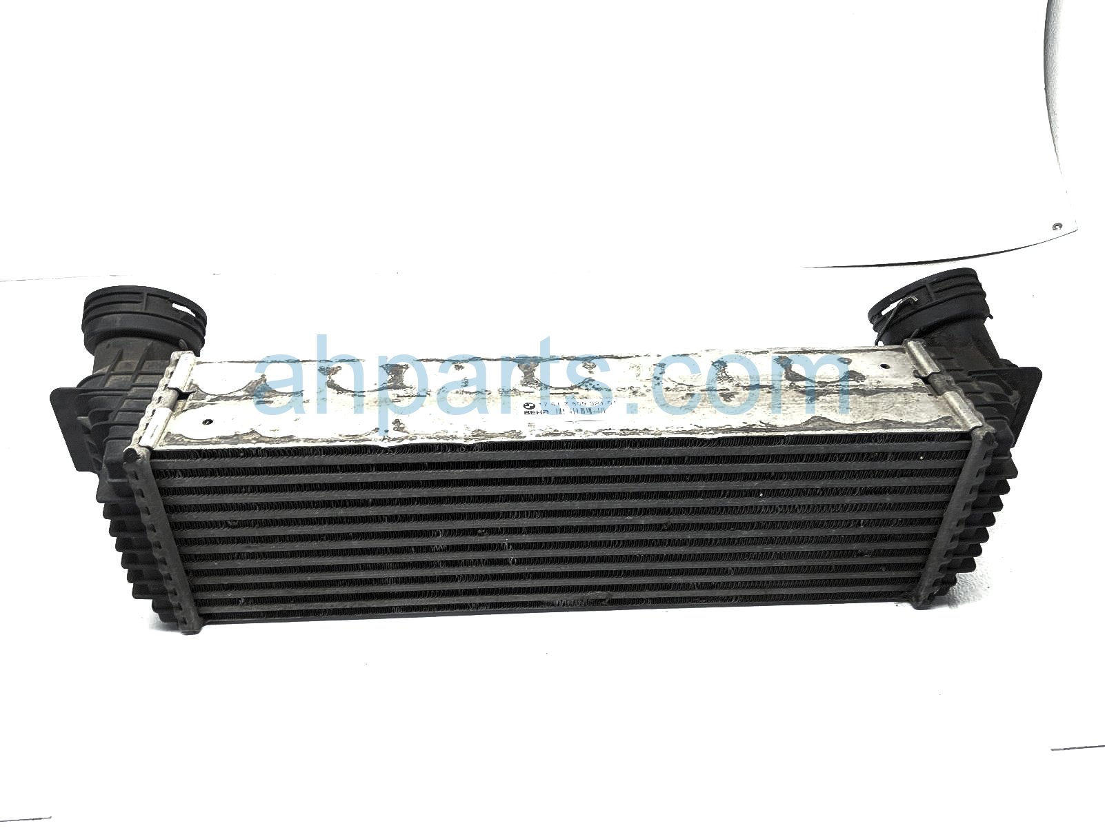 $85 BMW INTERCOOLER - 3.0L $85 BMW INTERCOOLER - 3.0L