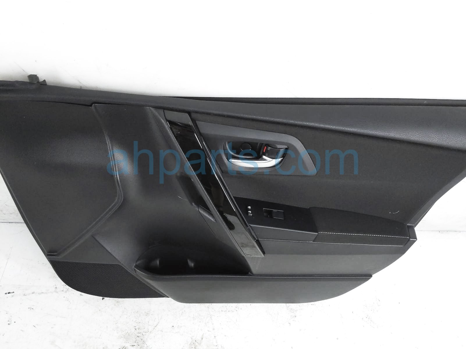 $85 Toyota FR/RH INTERIOR DOOR PANEL - BLACK $85 Toyota FR/RH INTERIOR DOOR PANEL - BLACK