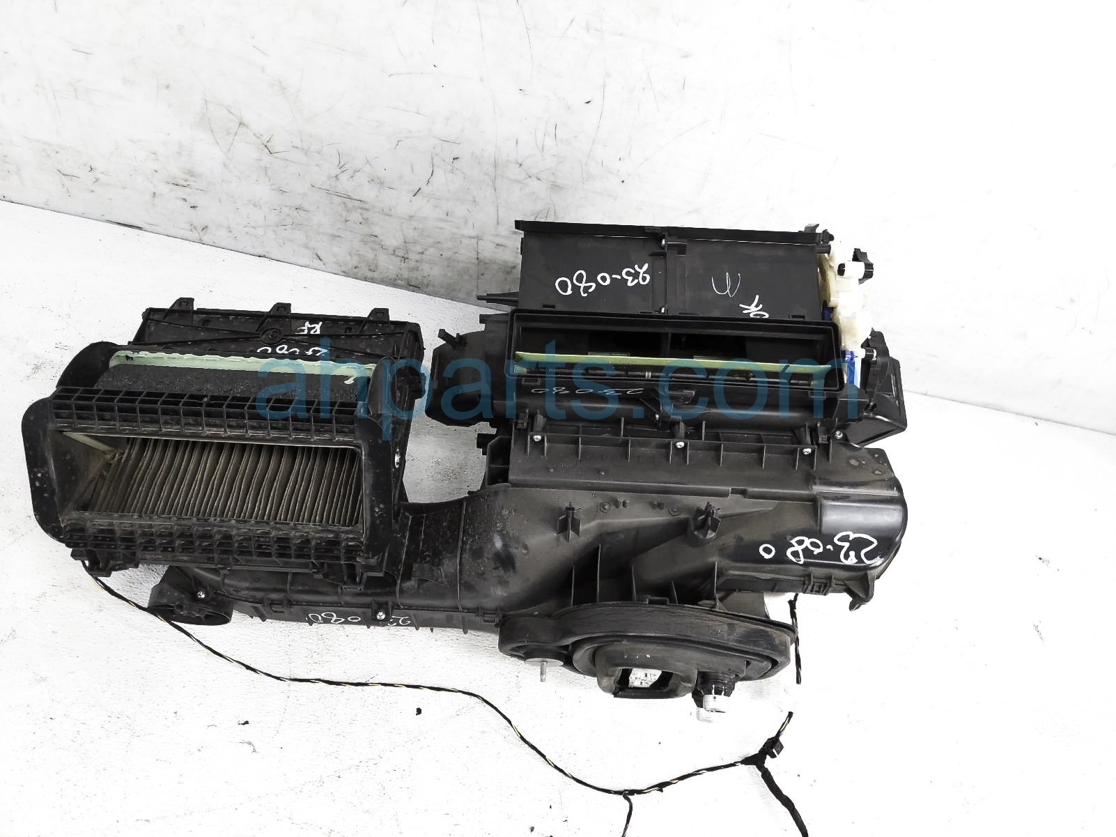 $125 Volkswagen A/C HEATER CORE W/ BLOWER ASSY $125 Volkswagen A/C HEATER CORE W/ BLOWER ASSY