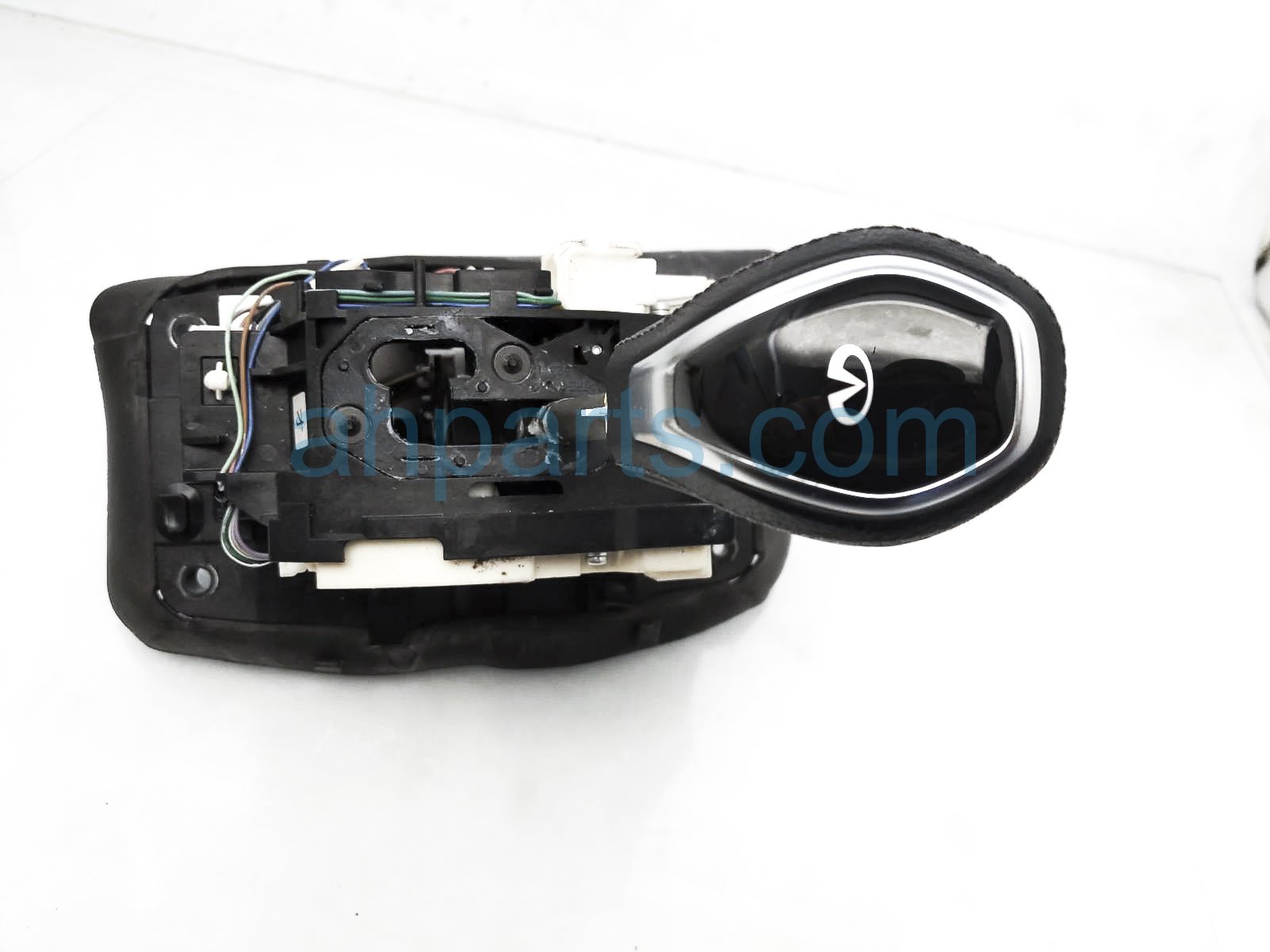 $125 Infiniti SHIFTER SELECT LEVER ASSY $125 Infiniti SHIFTER SELECT LEVER ASSY