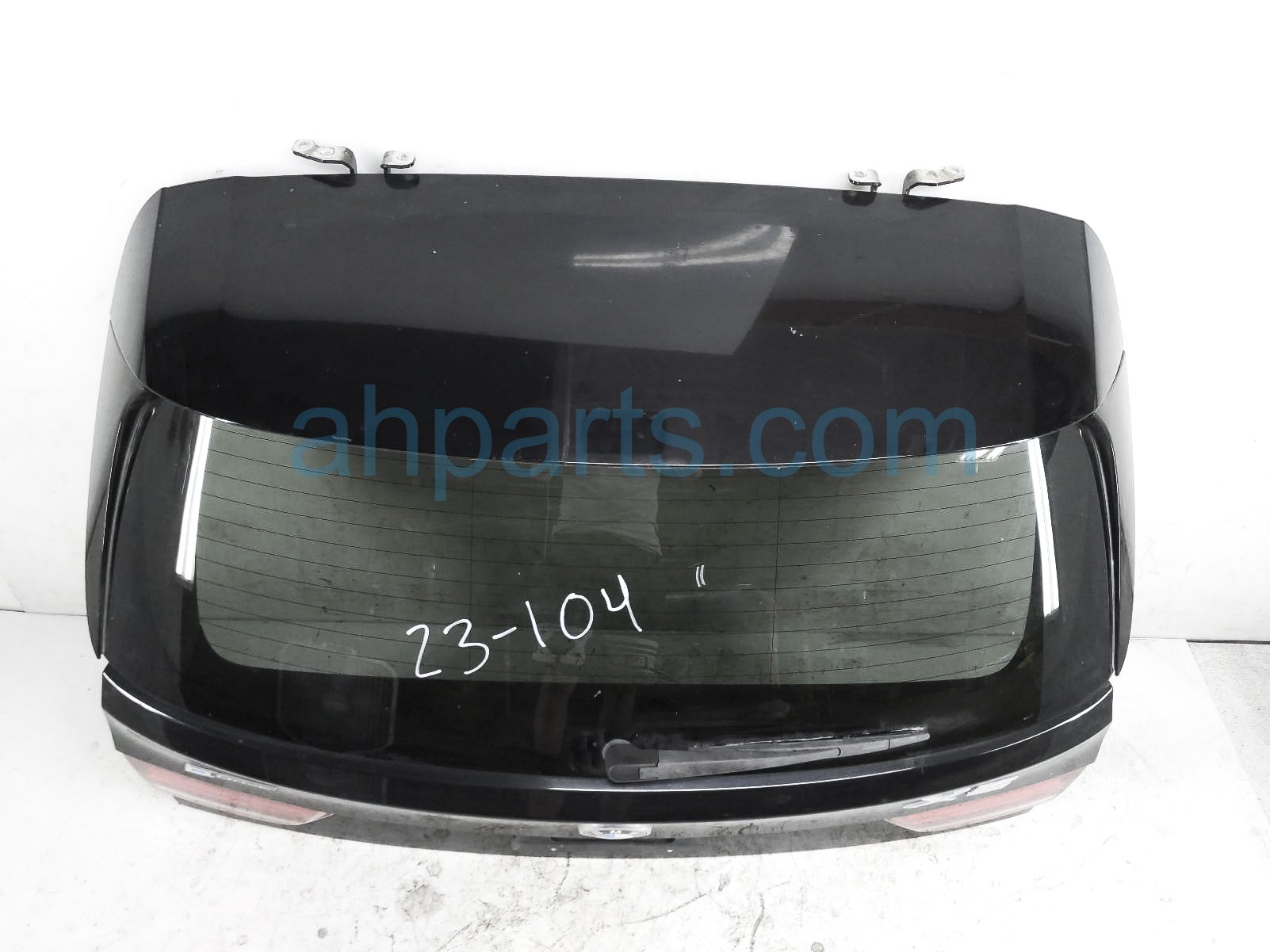 $450 BMW TRUNK / DECKLID - BLACK $450 BMW TRUNK / DECKLID - BLACK