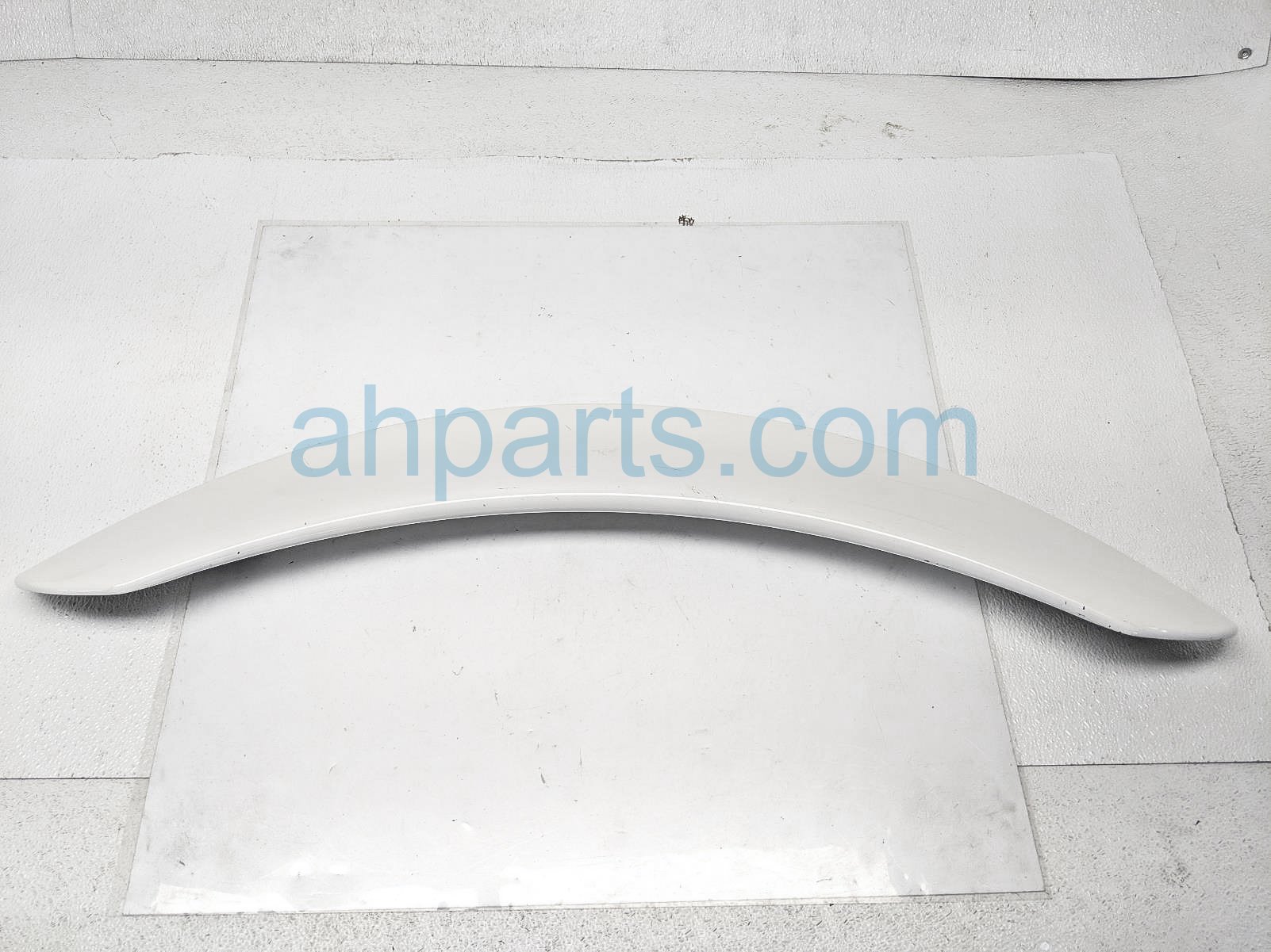 $45 BMW REAR SPOILER ASSY - WHITE - NOTES $45 BMW REAR SPOILER ASSY - WHITE - NOTES