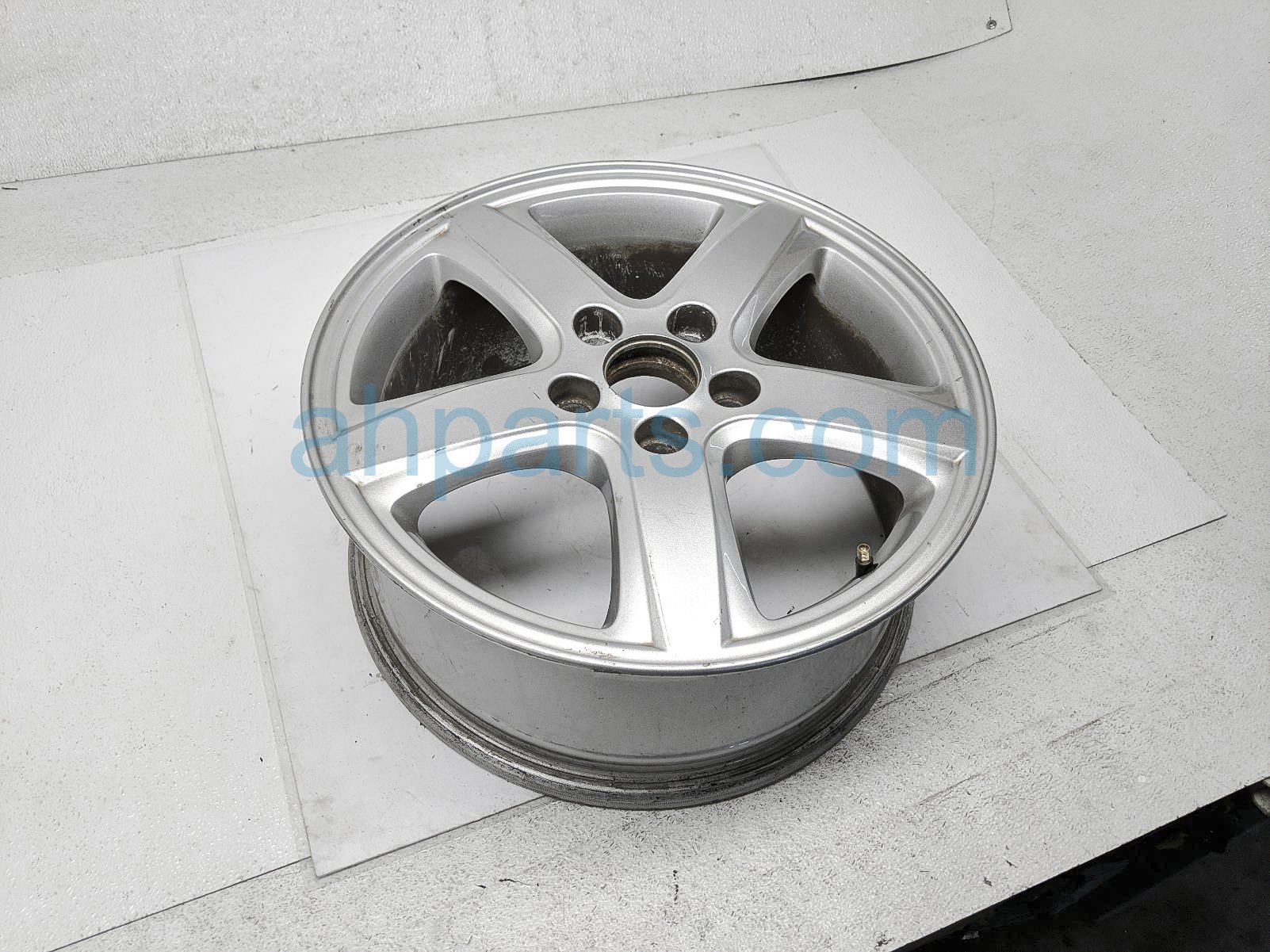 $70 Saab 16 INCH RIM / WHEEL - NOTES $70 Saab 16 INCH RIM / WHEEL - NOTES