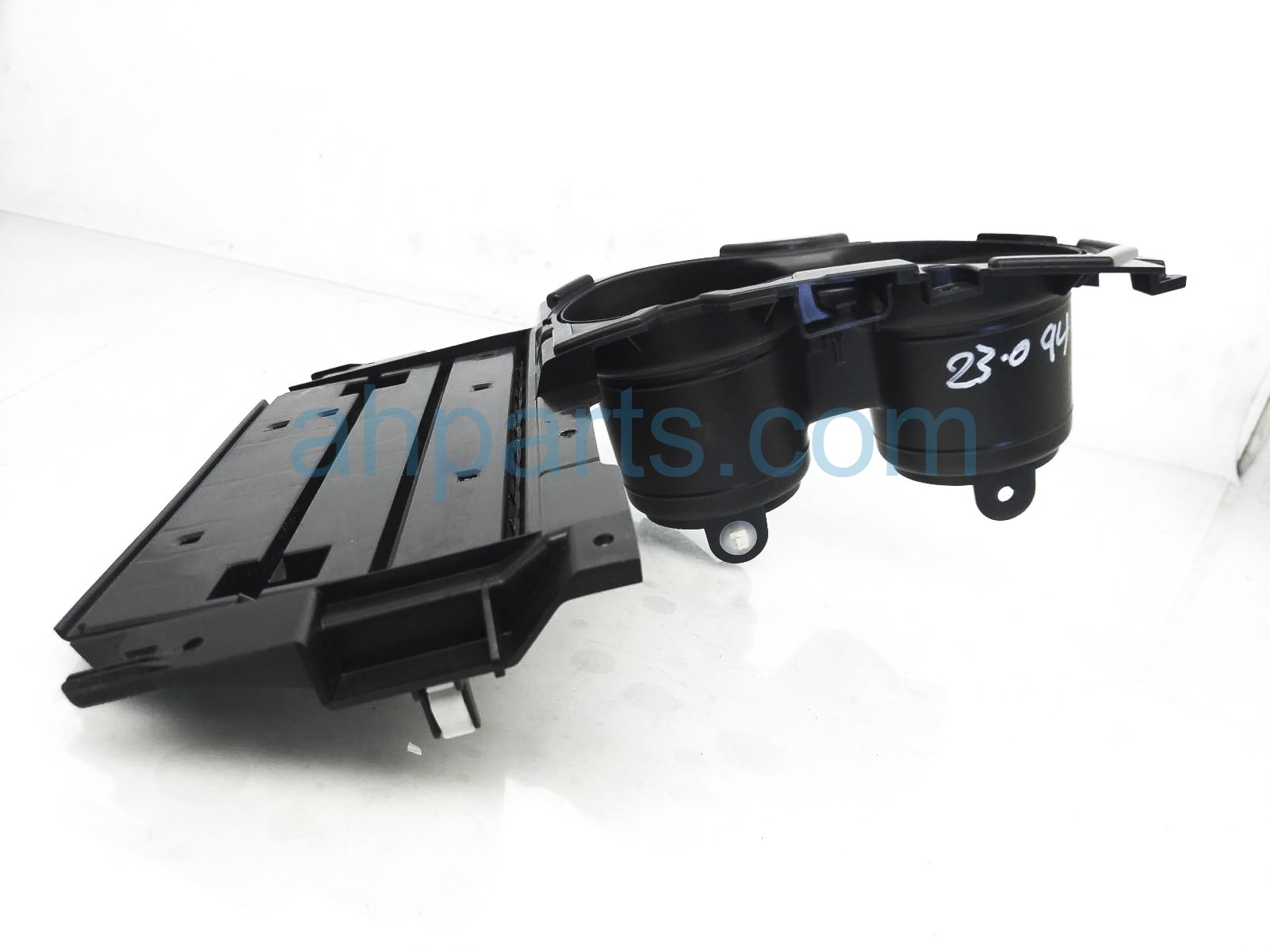 $20 Honda CENTER CONSOLE CUP HOLDER ASSY $20 Honda CENTER CONSOLE CUP HOLDER ASSY