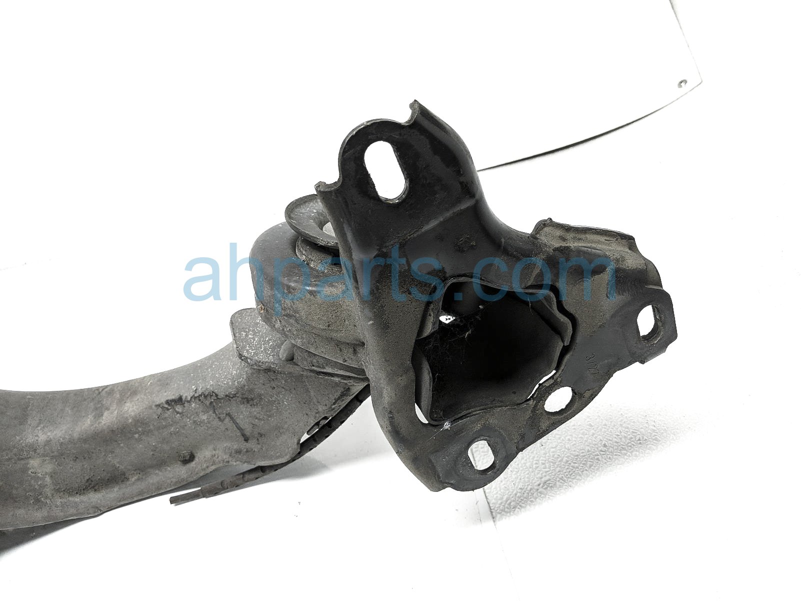 Sold 2006 BMW Mini Cooper Lower Control Rear Driver Trailing Arm W