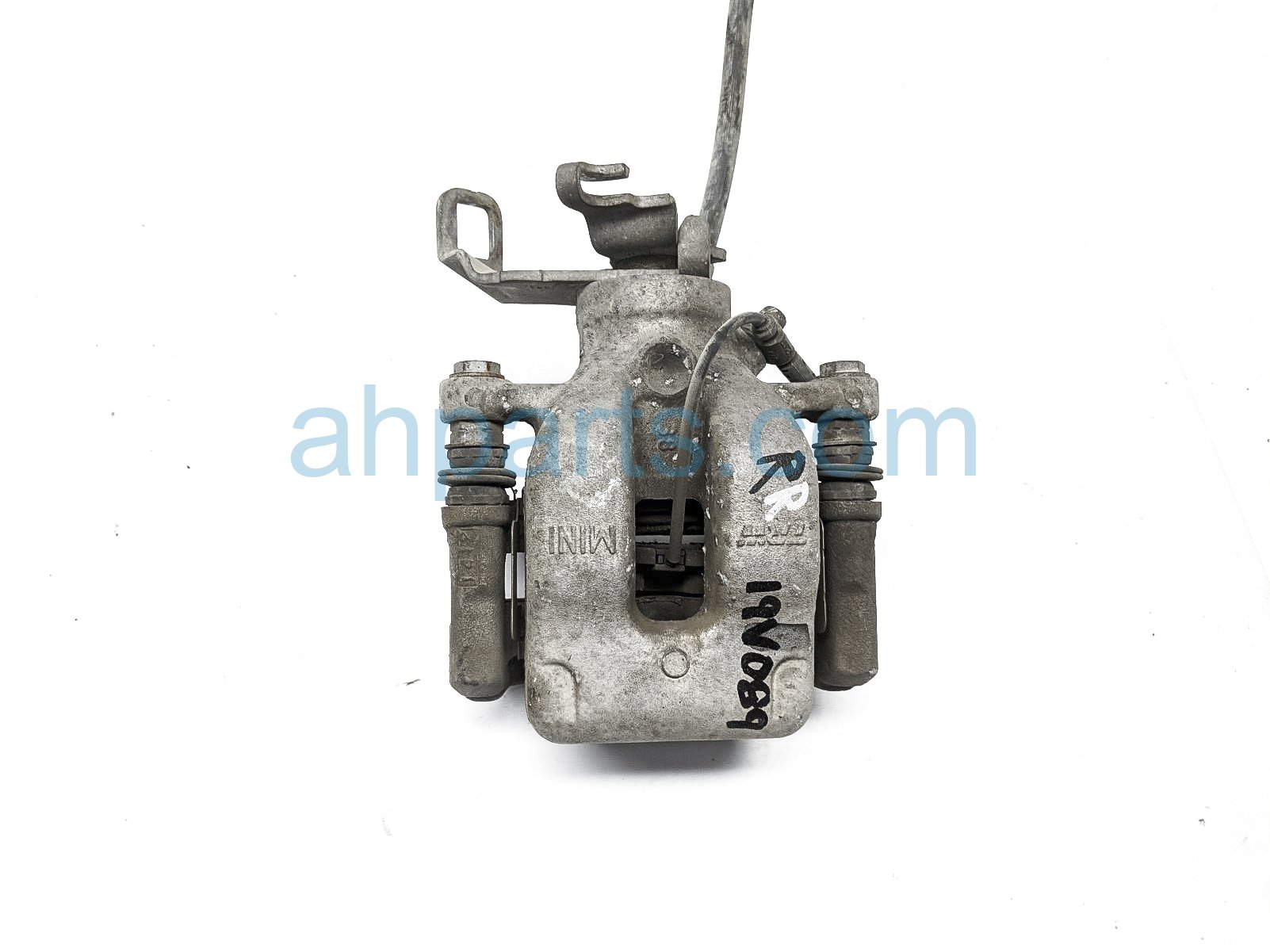 $50 BMW RR/RH BRAKE CALIPER $50 BMW RR/RH BRAKE CALIPER