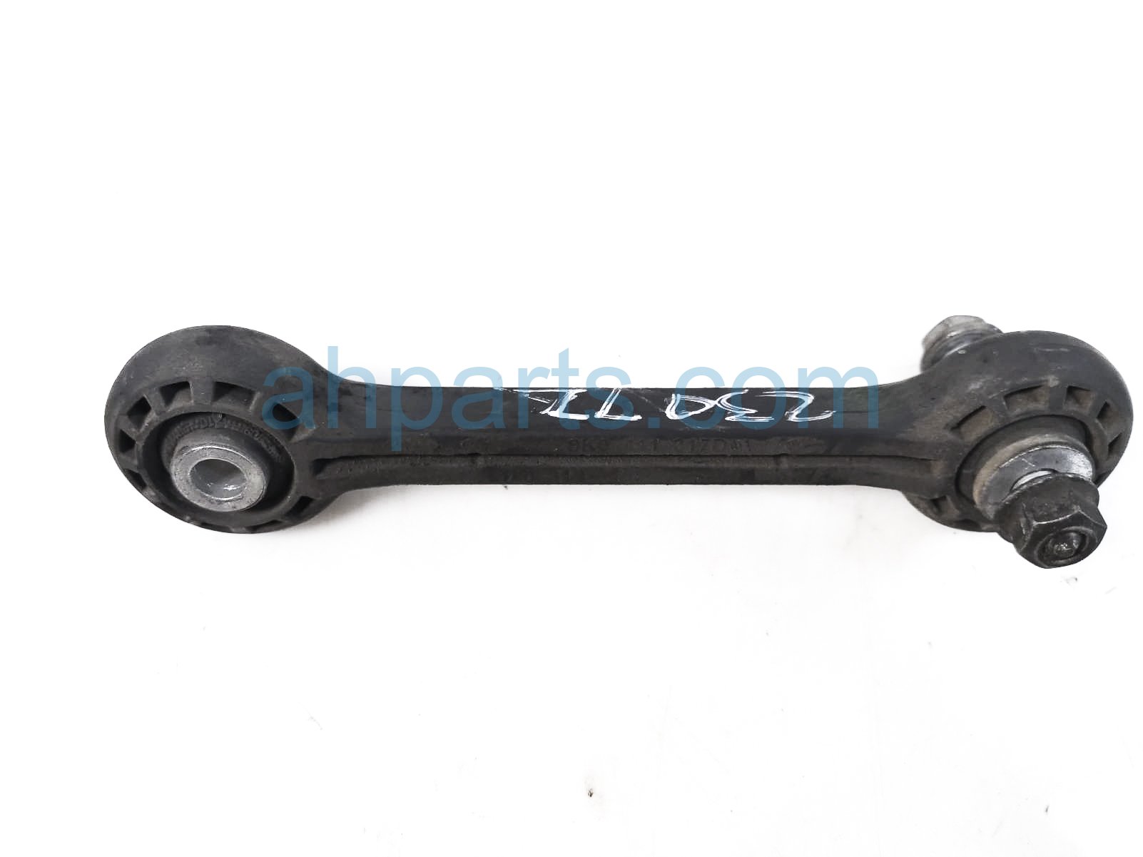 $15 Audi FRONT SINGLE SWAY LINK ARM - 3.0L $15 Audi FRONT SINGLE SWAY LINK ARM - 3.0L