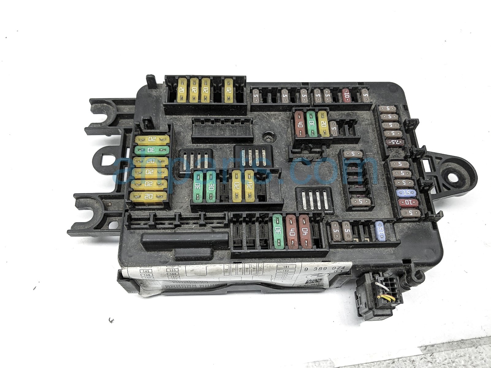 $40 BMW FUSE & RELAY JUNCTION BOX $40 BMW FUSE & RELAY JUNCTION BOX