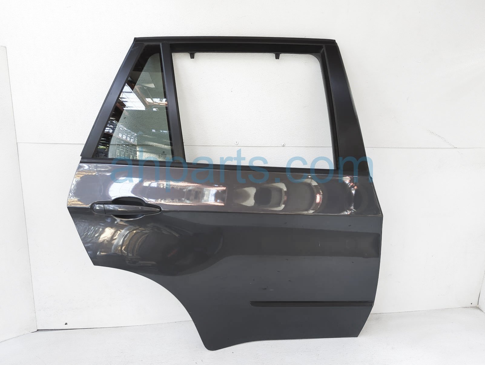 $169 BMW RR/RH DOOR - GRAY - NO INSIDE PANEL $169 BMW RR/RH DOOR - GRAY - NO INSIDE PANEL