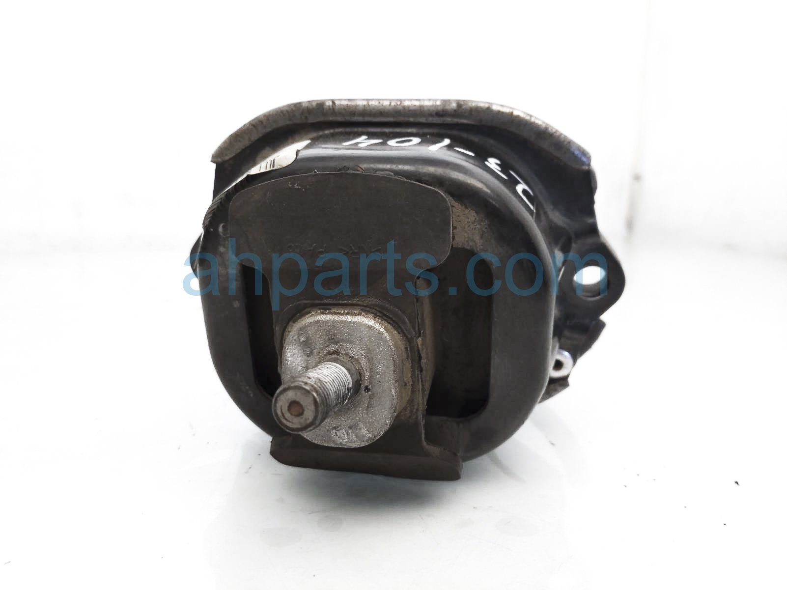 thumbnail image 2 of Genuine Ford Focus Motor Mount – 2008-2011 2.0L & 2.5L Manual Trans – Direct Fit OEM 5S4Z6038BB 2 of 3