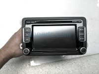 $60 Volkswagen AUDIO RADIO UNIT W/ SCREEN $60 Volkswagen AUDIO RADIO UNIT W/ SCREEN