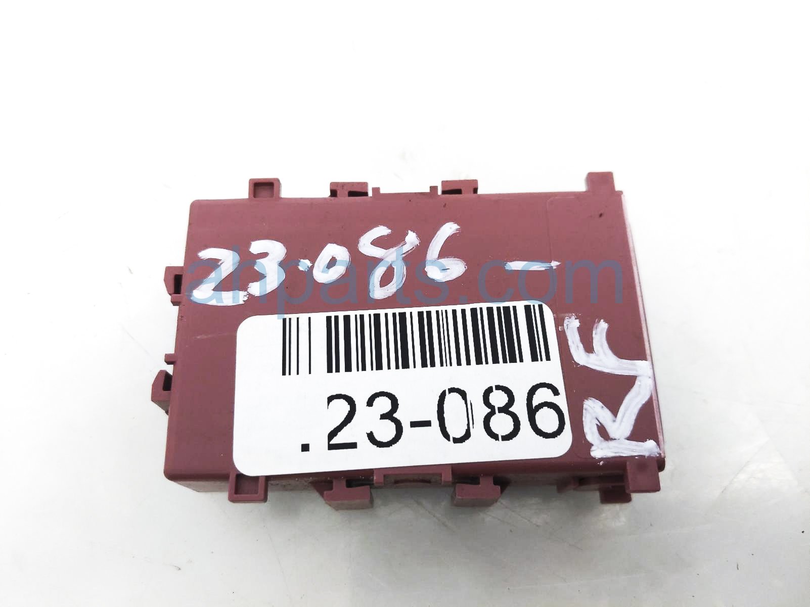 $65 Toyota NETWORK GATEWAY CONTROL MODULE $65 Toyota NETWORK GATEWAY CONTROL MODULE