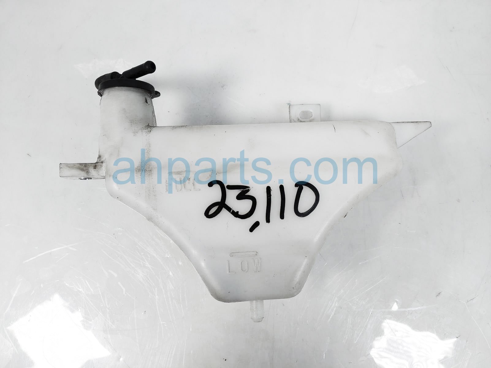 $25 Lexus COOLANT OVERFLOW RESERVOIR TANK $25 Lexus COOLANT OVERFLOW RESERVOIR TANK