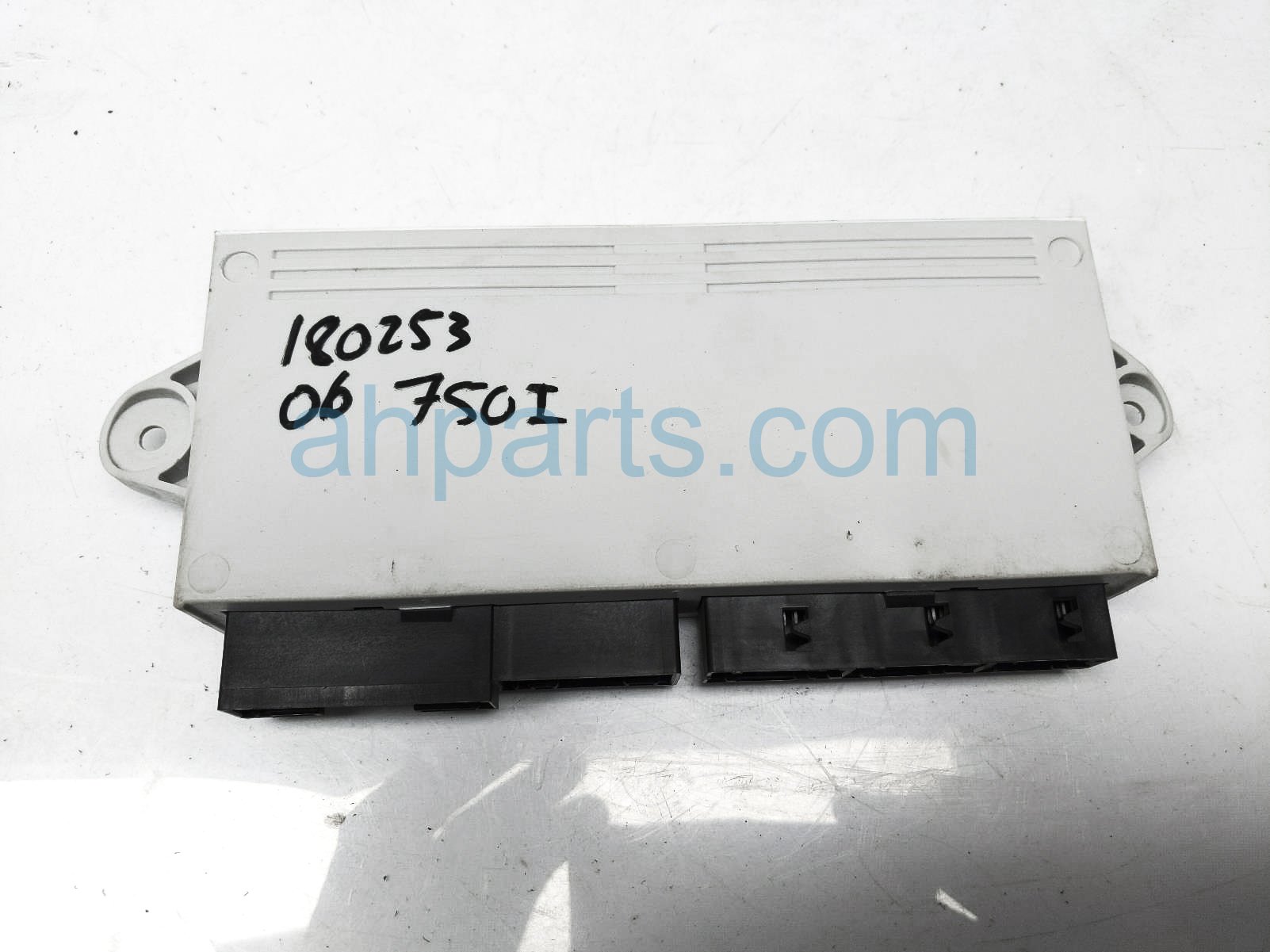 $20 BMW RR/LH DOOR CONTROL MODULE UNIT $20 BMW RR/LH DOOR CONTROL MODULE UNIT