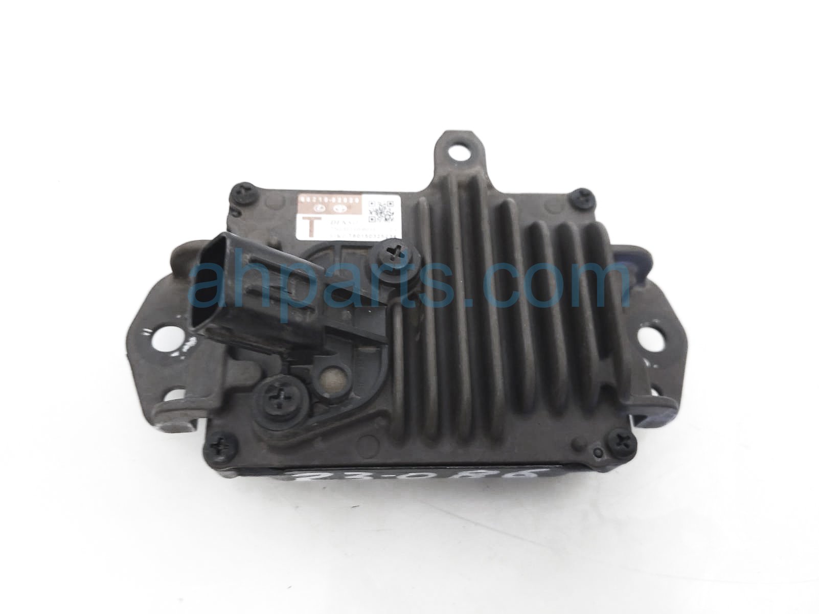 $225 Toyota ADAPTIVE CRUISE RADAR UNIT $225 Toyota ADAPTIVE CRUISE RADAR UNIT