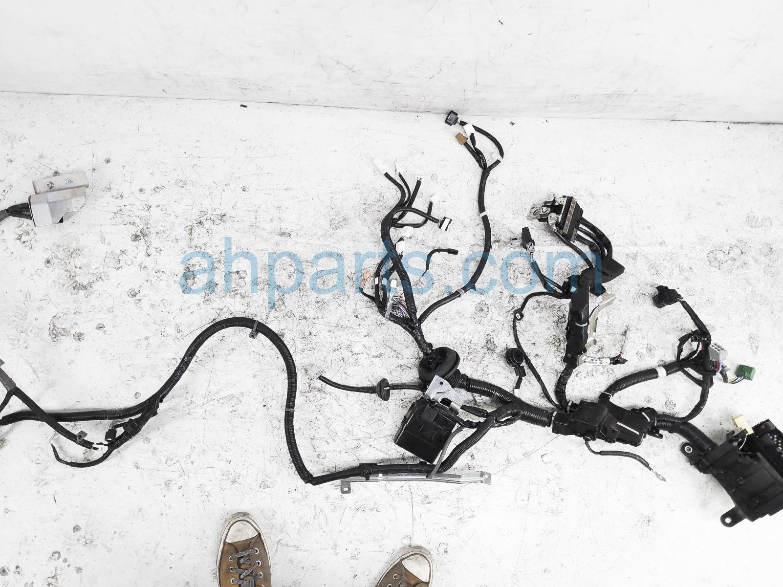 $199 Nissan ENGINE ROOM HARNESS - 2.5L S FWD $199 Nissan ENGINE ROOM HARNESS - 2.5L S FWD