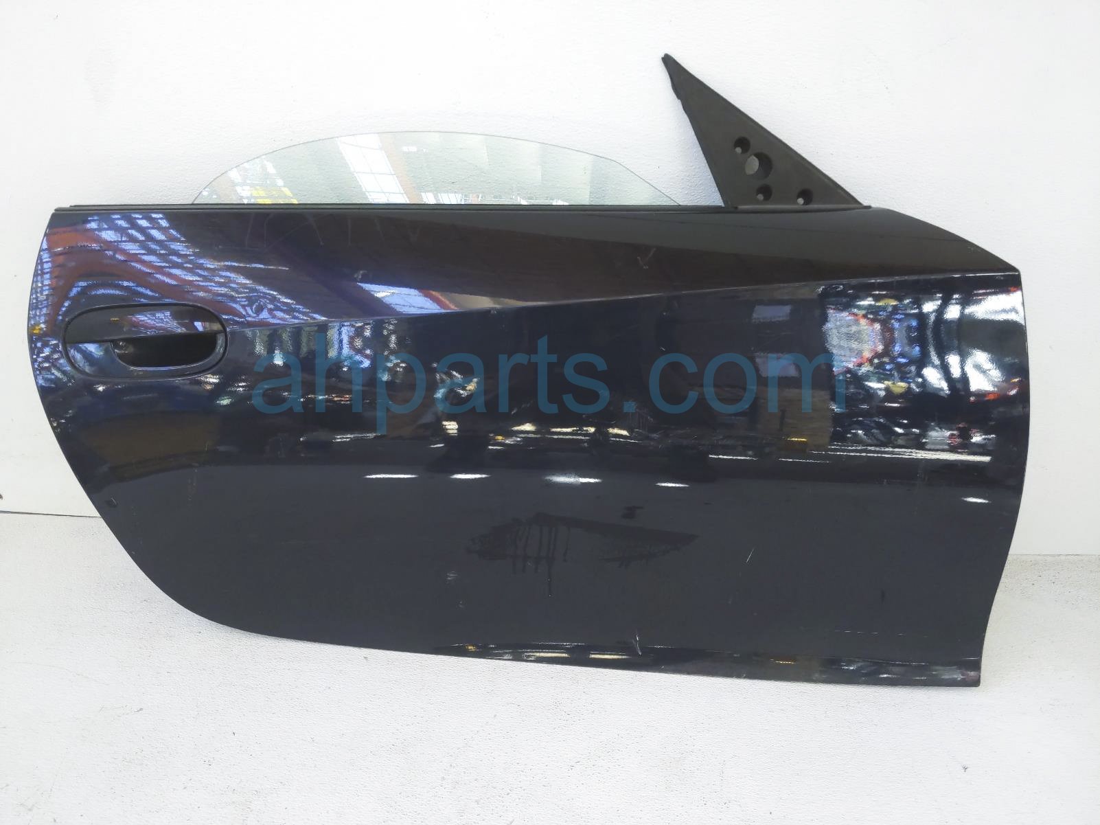 $238 BMW RH DOOR - BLUE - NO INSIDE PANEL* $238 BMW RH DOOR - BLUE - NO INSIDE PANEL*