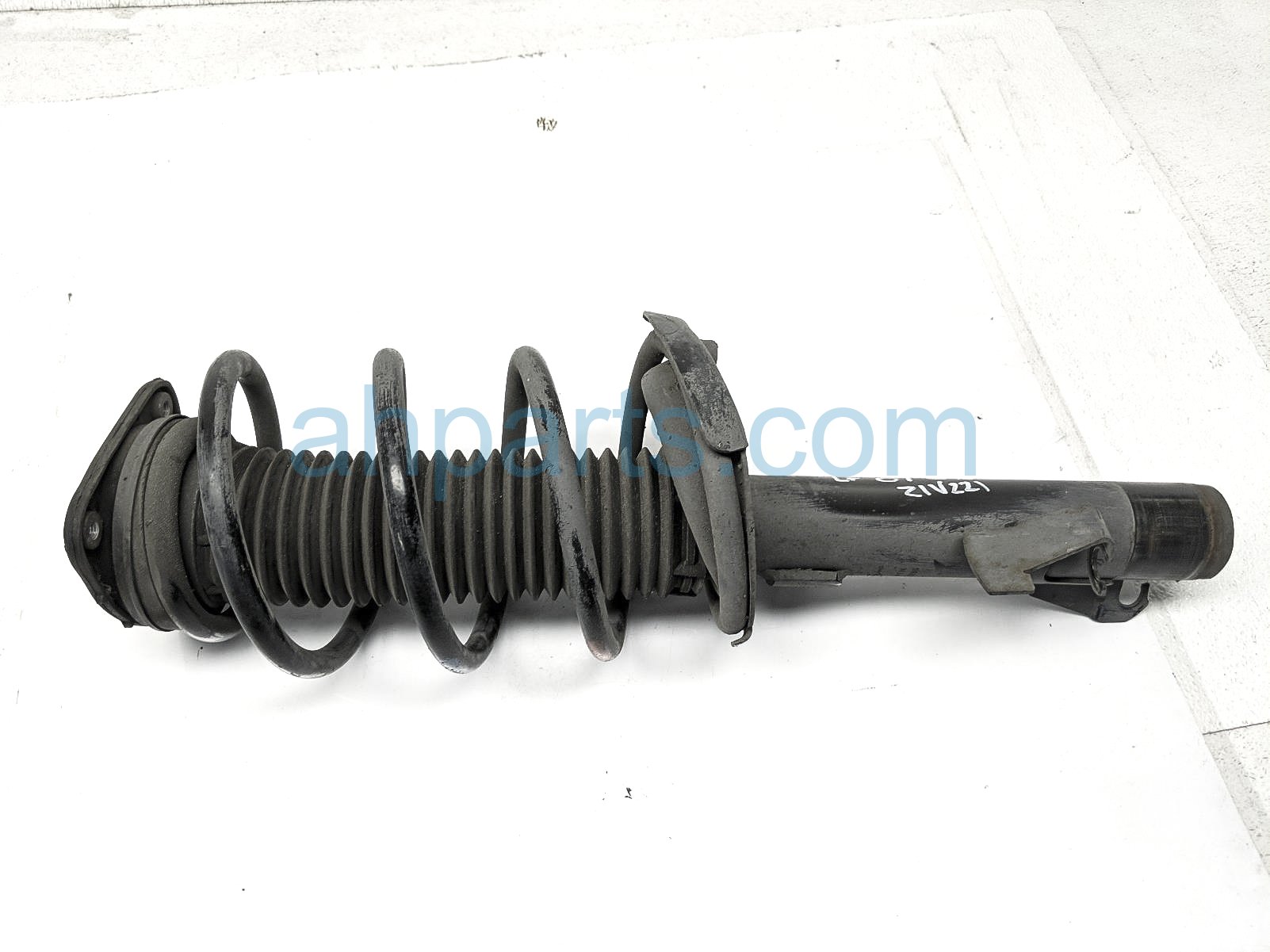 $45 Volvo FR/LH STRUT + SPRING $45 Volvo FR/LH STRUT + SPRING