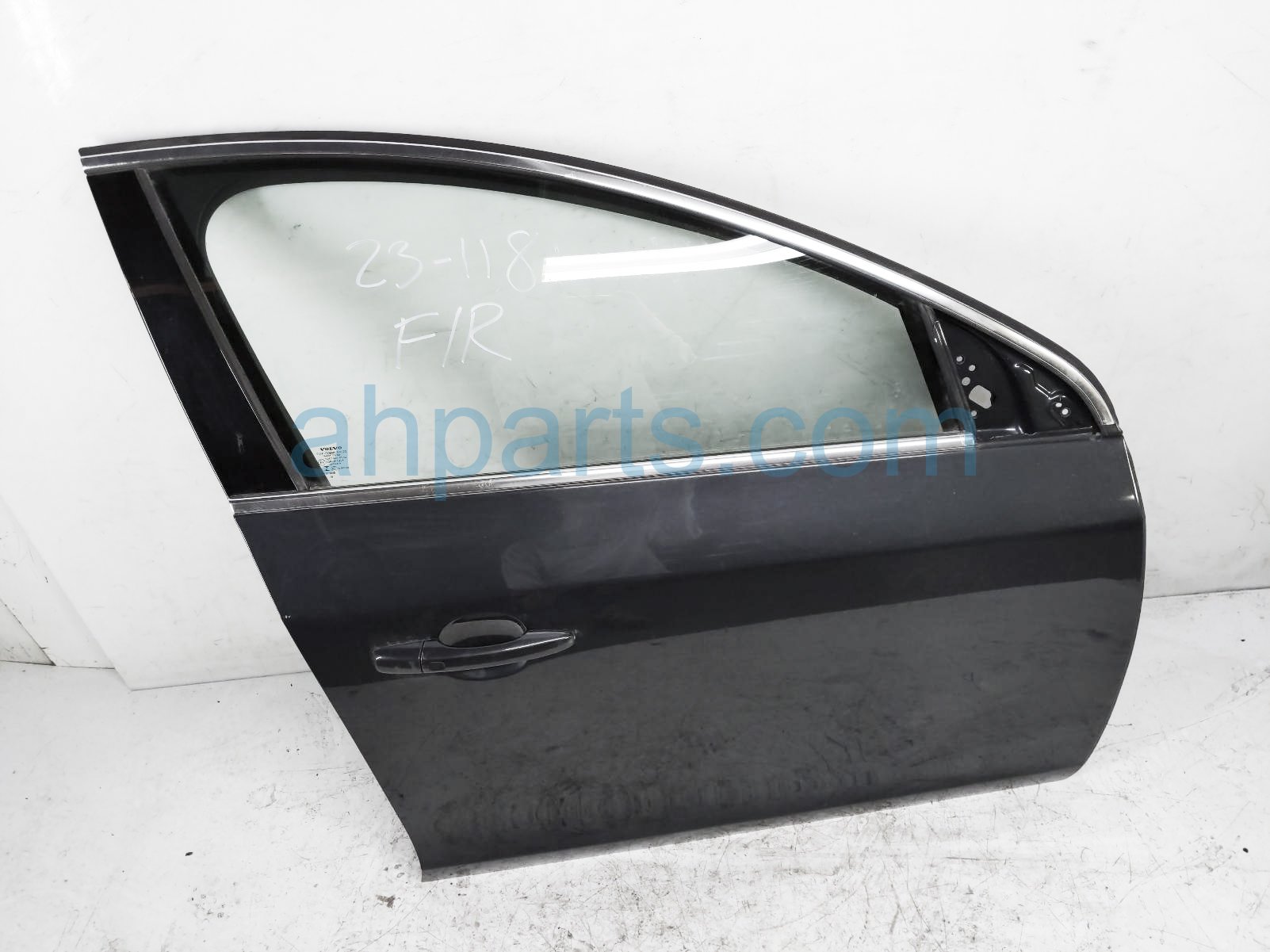 $229 Volvo FR/RH DOOR - GREY - NO MIRROR/TRIM $229 Volvo FR/RH DOOR - GREY - NO MIRROR/TRIM