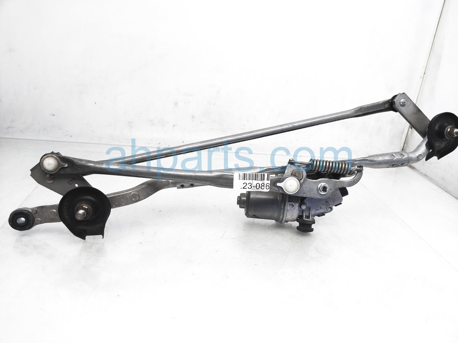 $125 Toyota FRONT WINDSHIELD WIPER MOTOR ASSY $125 Toyota FRONT WINDSHIELD WIPER MOTOR ASSY