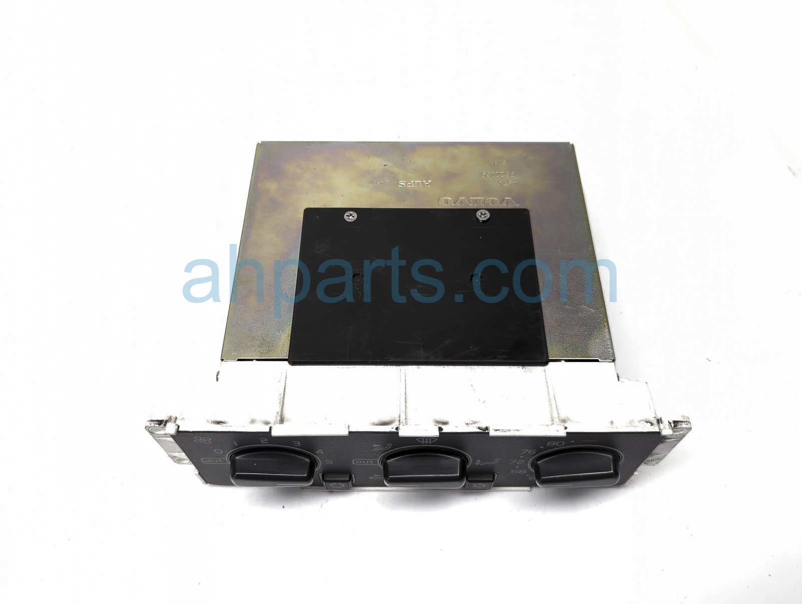 $75 Volvo A/C HEATER CLIMATE CONTROLS(ON DASH) $75 Volvo A/C HEATER CLIMATE CONTROLS(ON DASH)