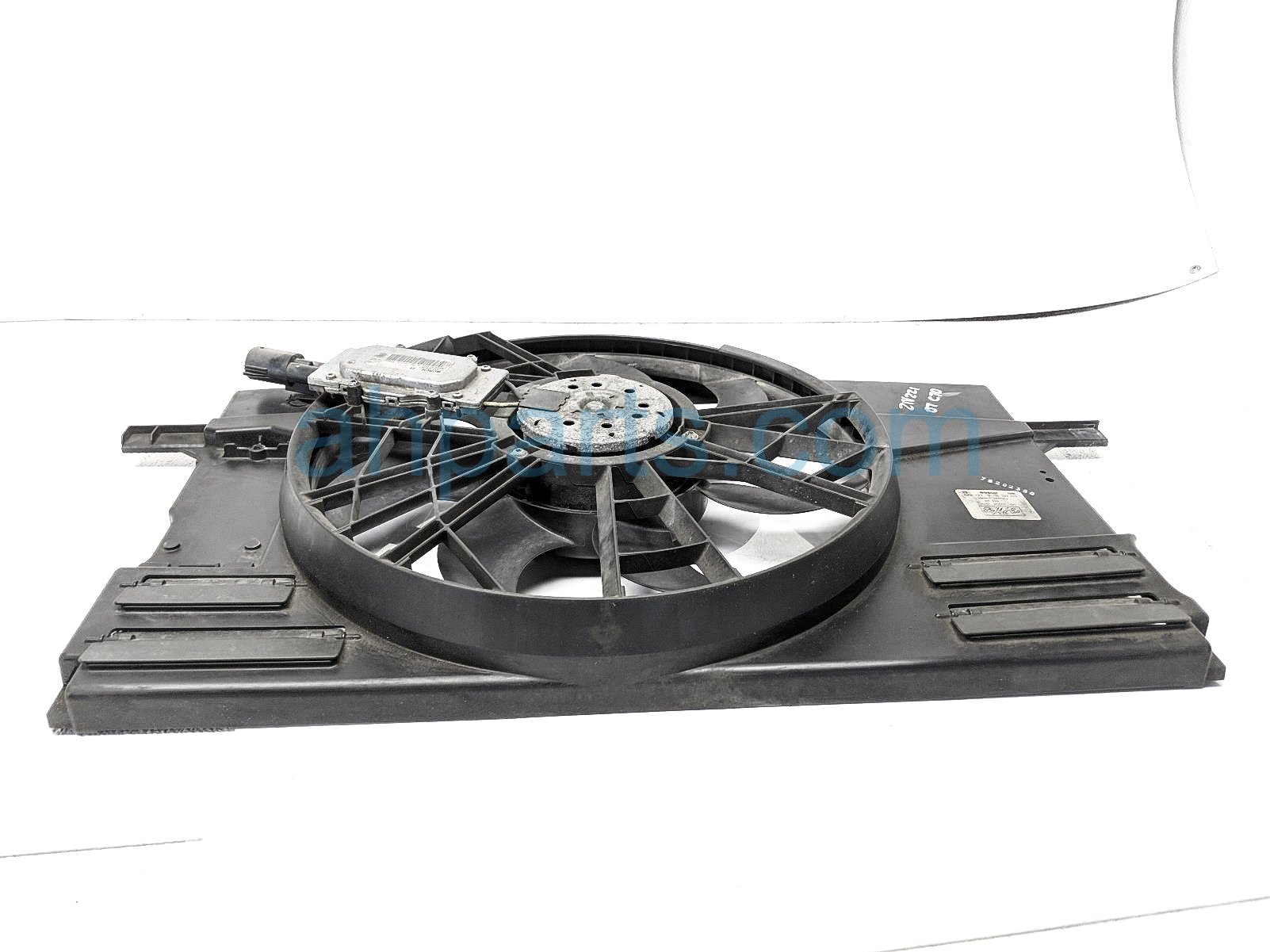 Sold 2007 Volvo C70 Radiator Cooling Fan Assy 31261988 Replacement Sold 2007 Volvo C70 Radiator Cooling Fan Assy 31261988 Replacement thumbnail