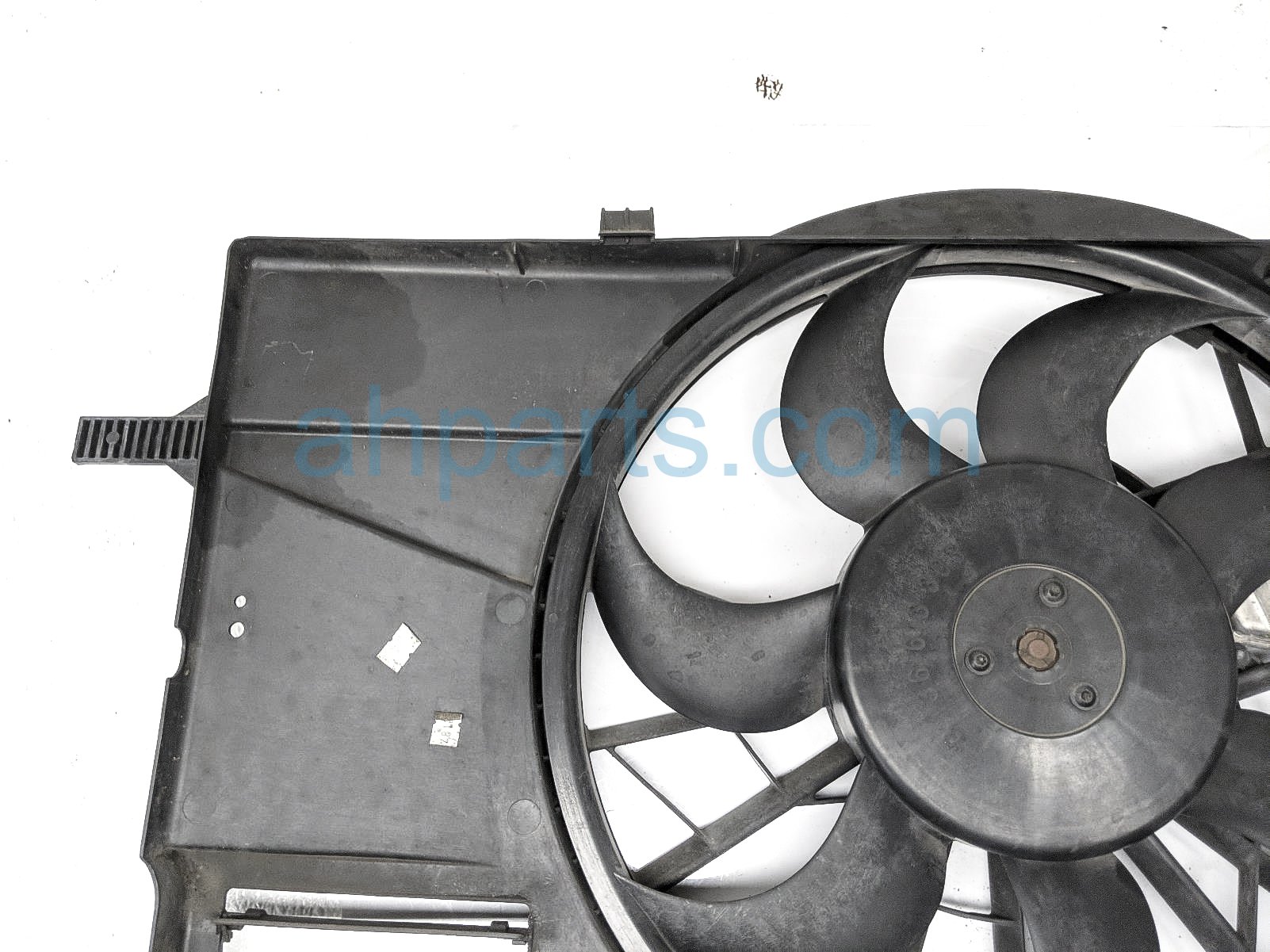 Sold 2007 Volvo C70 Radiator Cooling Fan Assy 31261988 Replacement Sold 2007 Volvo C70 Radiator Cooling Fan Assy 31261988 Replacement thumbnail