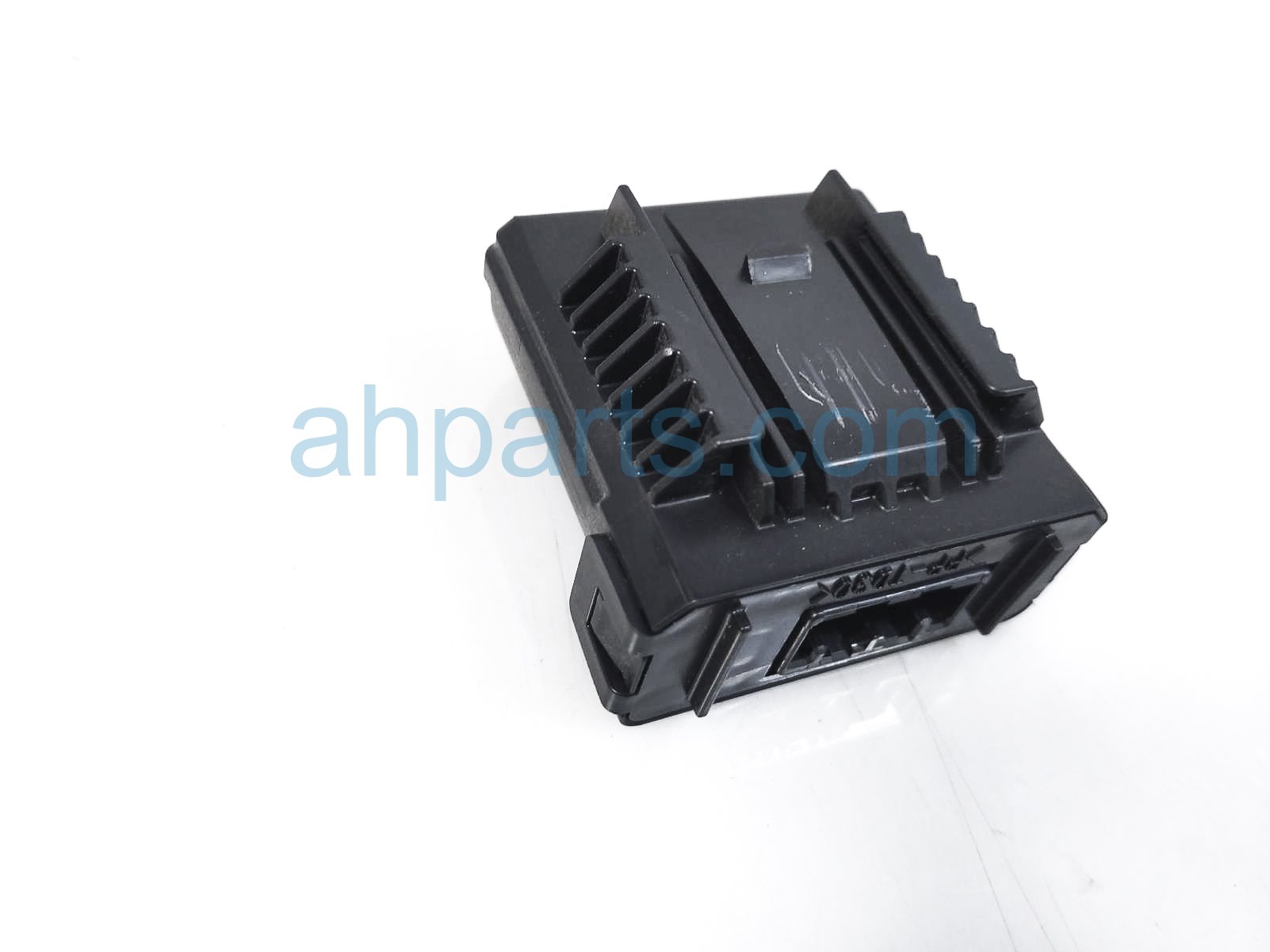 $30 Honda CAN GATEWAY CONTROL MODULE UNIT $30 Honda CAN GATEWAY CONTROL MODULE UNIT
