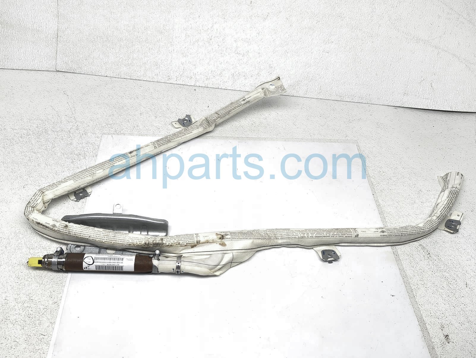 $75 BMW PASSENGER SIDE AIRBAG UNIT $75 BMW PASSENGER SIDE AIRBAG UNIT