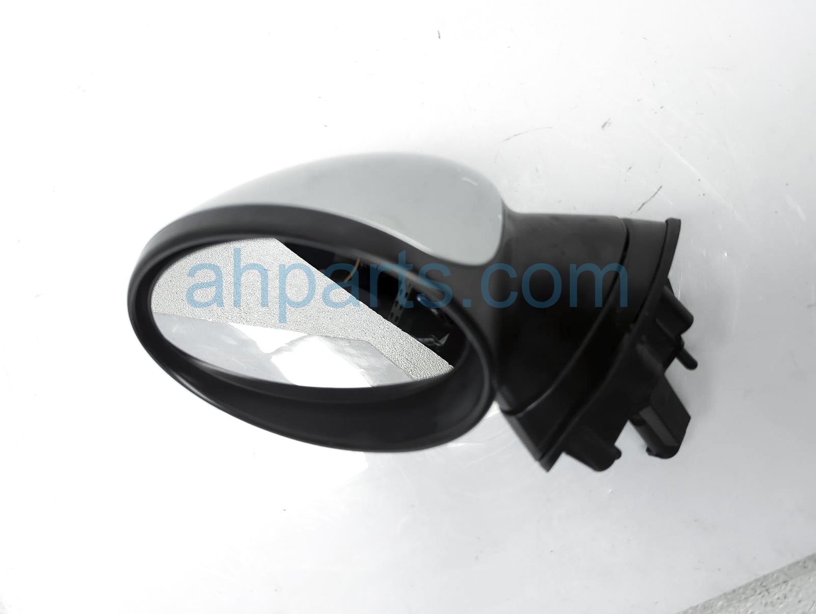 $50 BMW LH SIDE VIEW MIRROR - SILVER HOUSING $50 BMW LH SIDE VIEW MIRROR - SILVER HOUSING