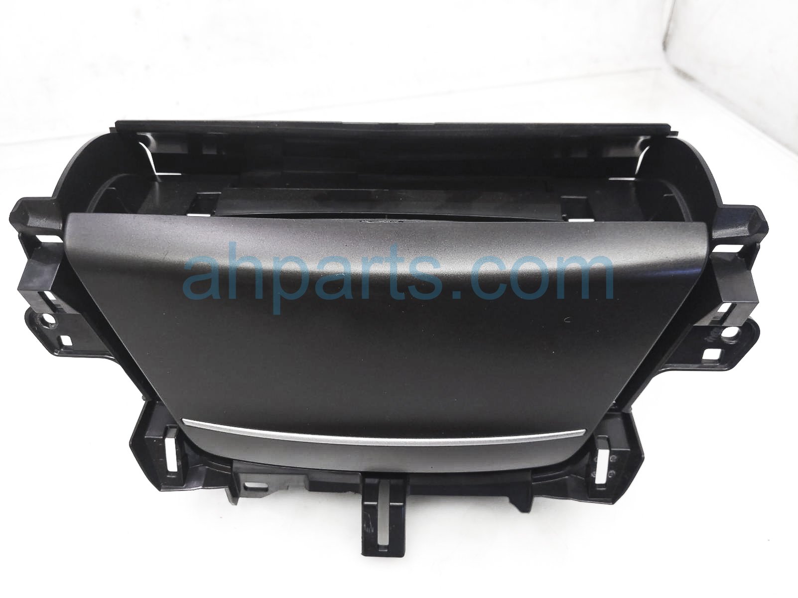 $25 Honda CENTER CONSOLE POCKET ASSY $25 Honda CENTER CONSOLE POCKET ASSY