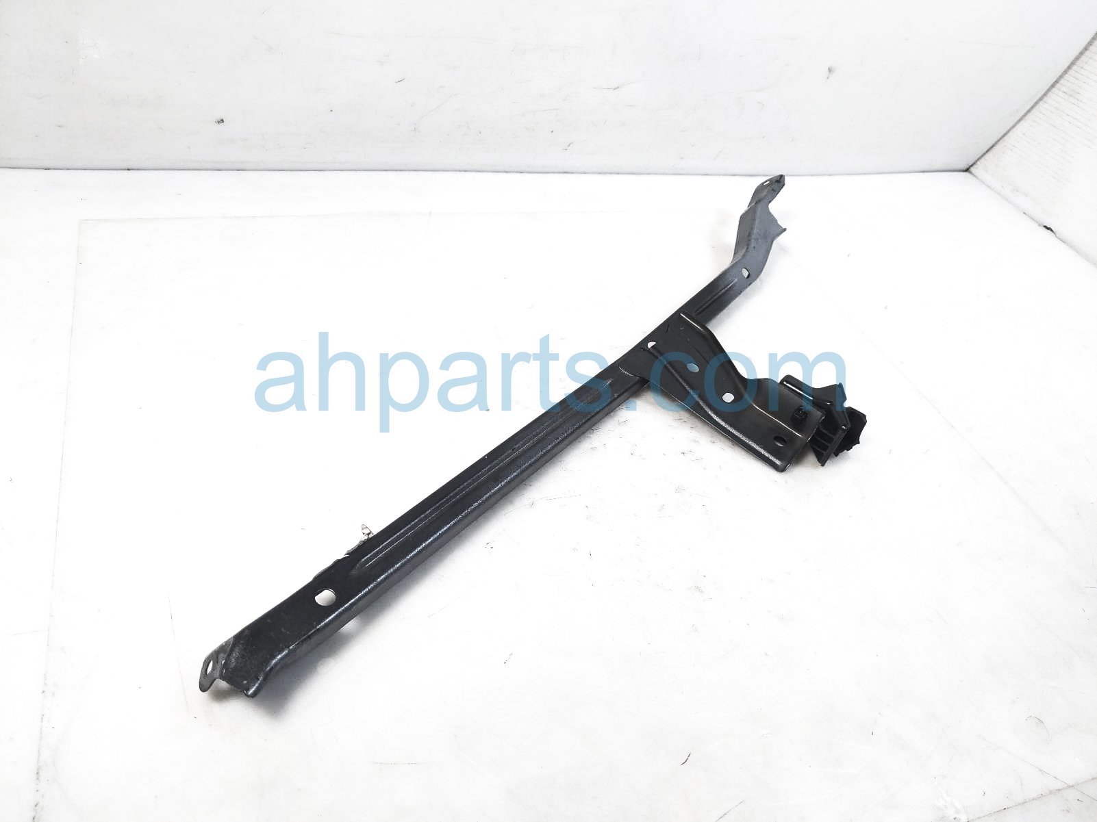 Evan-Fischer Radiator Support Core For Toyota Highlander 2011-2013 – 532080E051 Direct Replacement