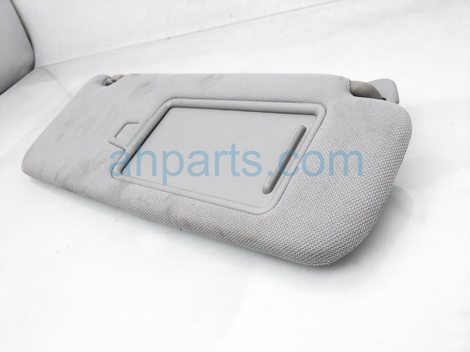 thumbnail image 2 of Genuine Hyundai Sun Visor – 2000-2005 Sonata Driver Left Side, Lighted Gray Cloth OEM 2 of 6