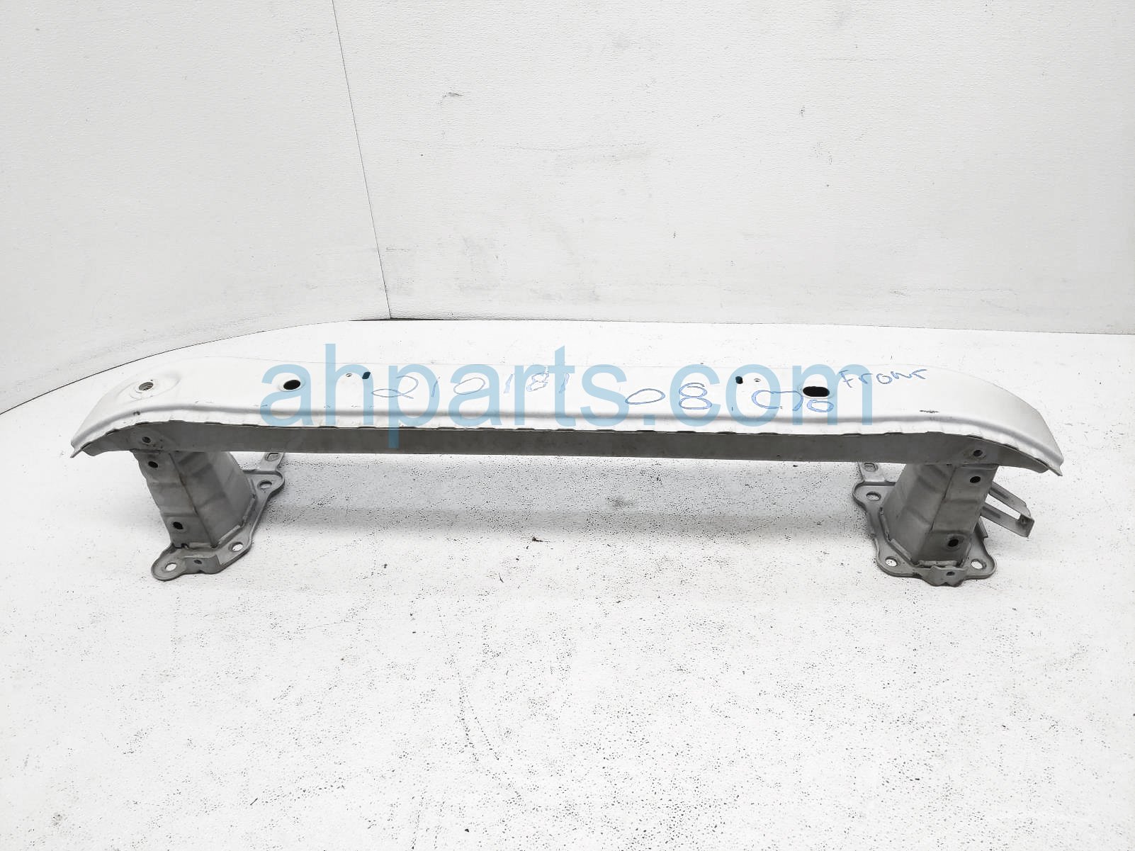 $100 Volvo FRONT BUMPER REINFORCEMENT BAR $100 Volvo FRONT BUMPER REINFORCEMENT BAR