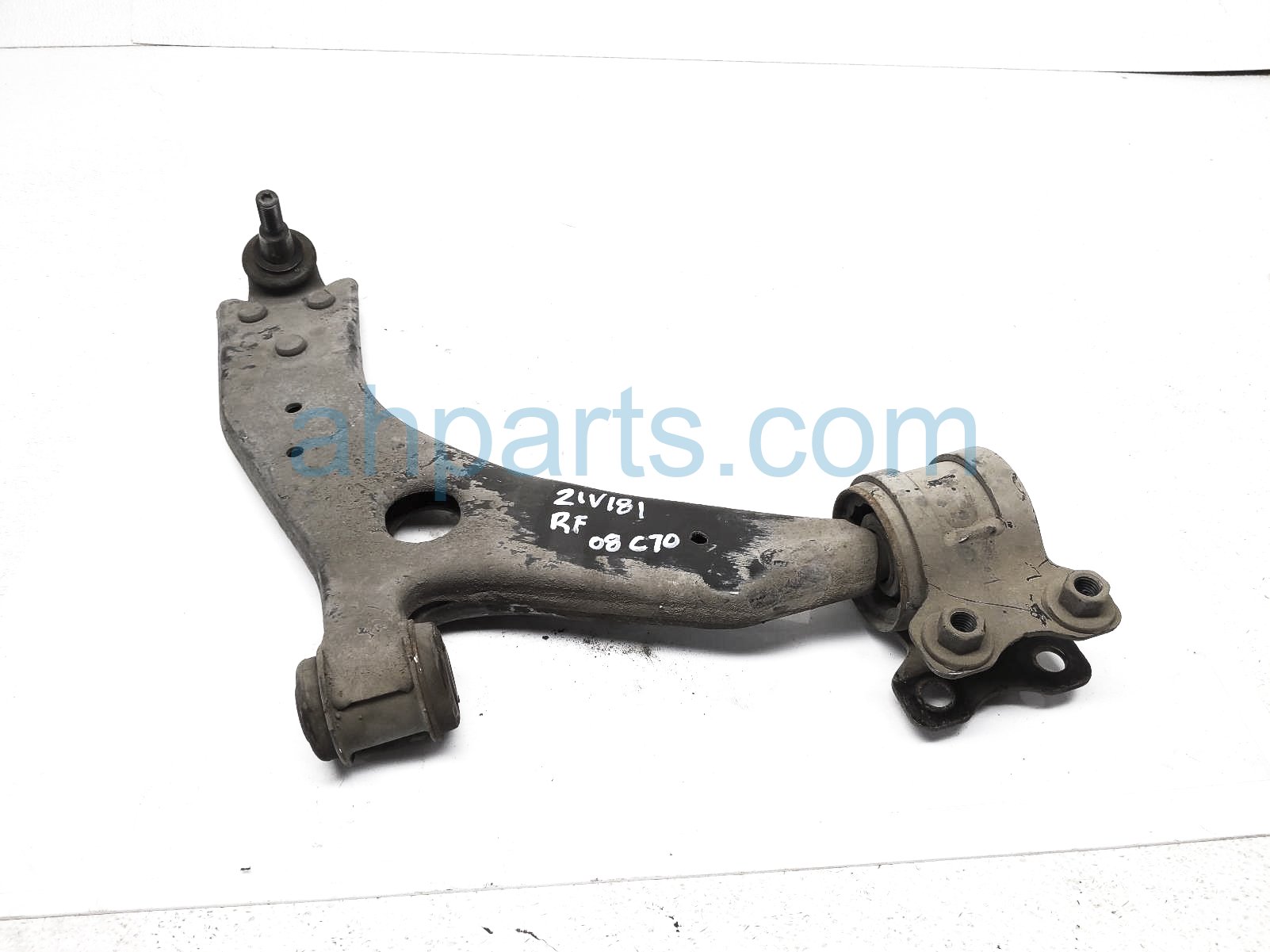 $40 Volvo FR/RH SIDE LOWER CONTROL ARM $40 Volvo FR/RH SIDE LOWER CONTROL ARM