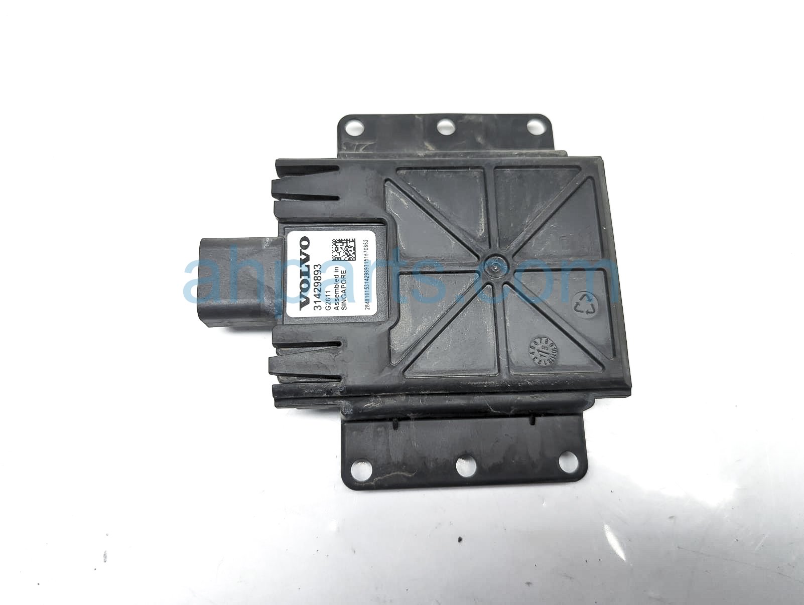 $125 Volvo RR/LH OBJECT SENSOR CONTROL UNIT $125 Volvo RR/LH OBJECT SENSOR CONTROL UNIT