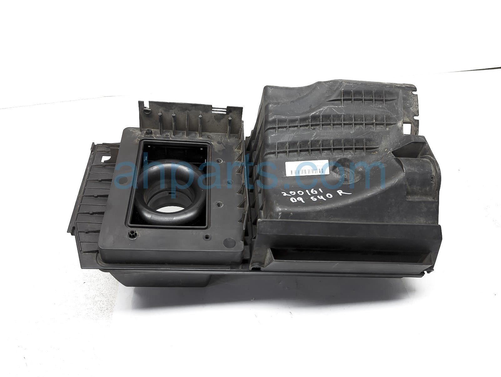 $50 Volvo AIR CLEANER BOX $50 Volvo AIR CLEANER BOX