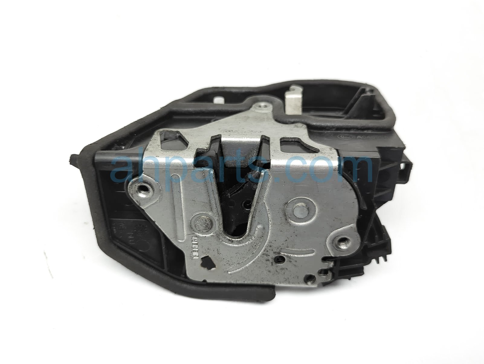 $20 BMW FR/LH DOOR LOCKING ACTUATOR $20 BMW FR/LH DOOR LOCKING ACTUATOR